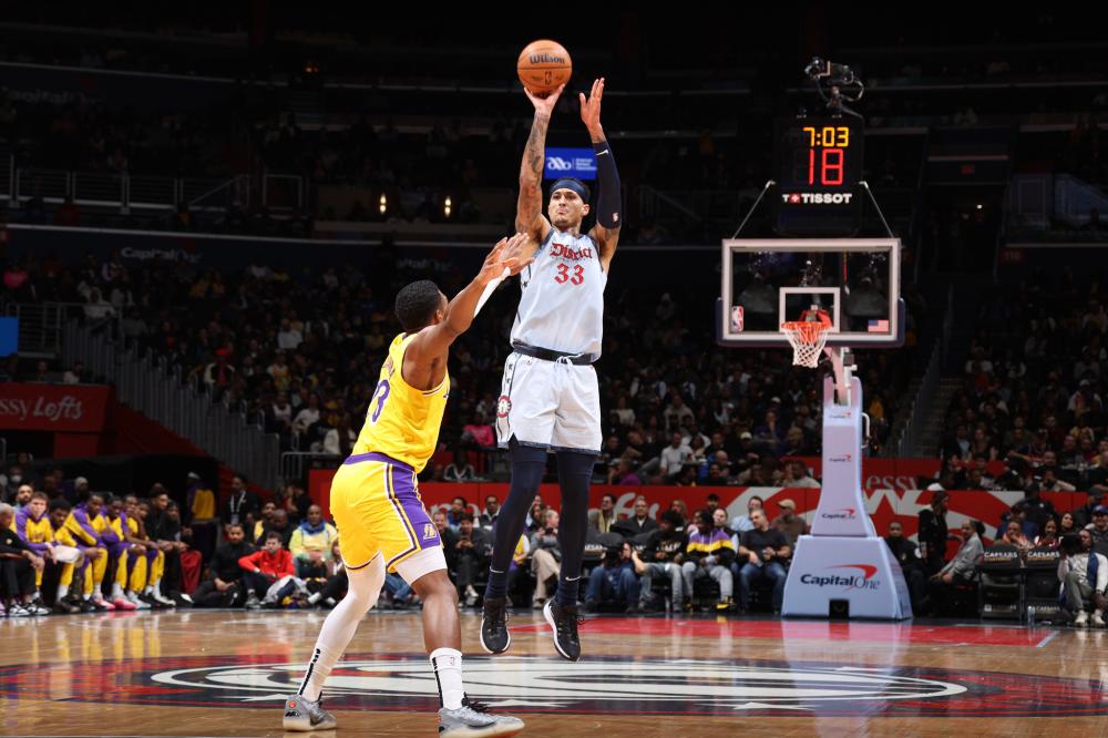 风格上有着 风格上有着