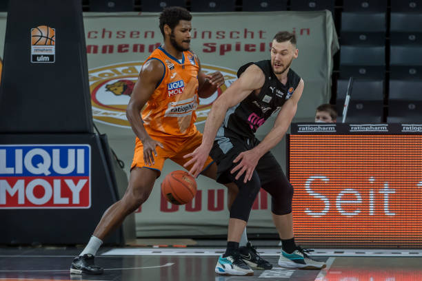 的比赛中 的比赛中