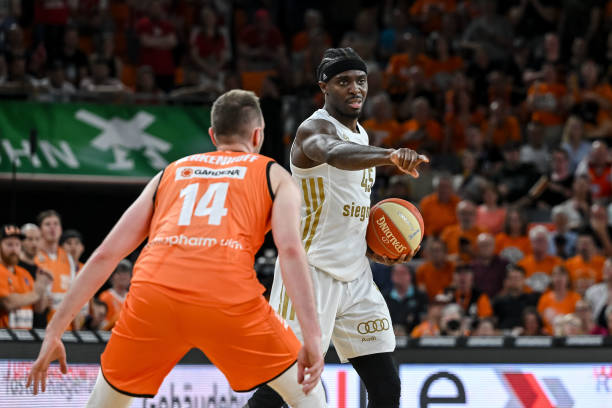 观众关注的 观众关注的